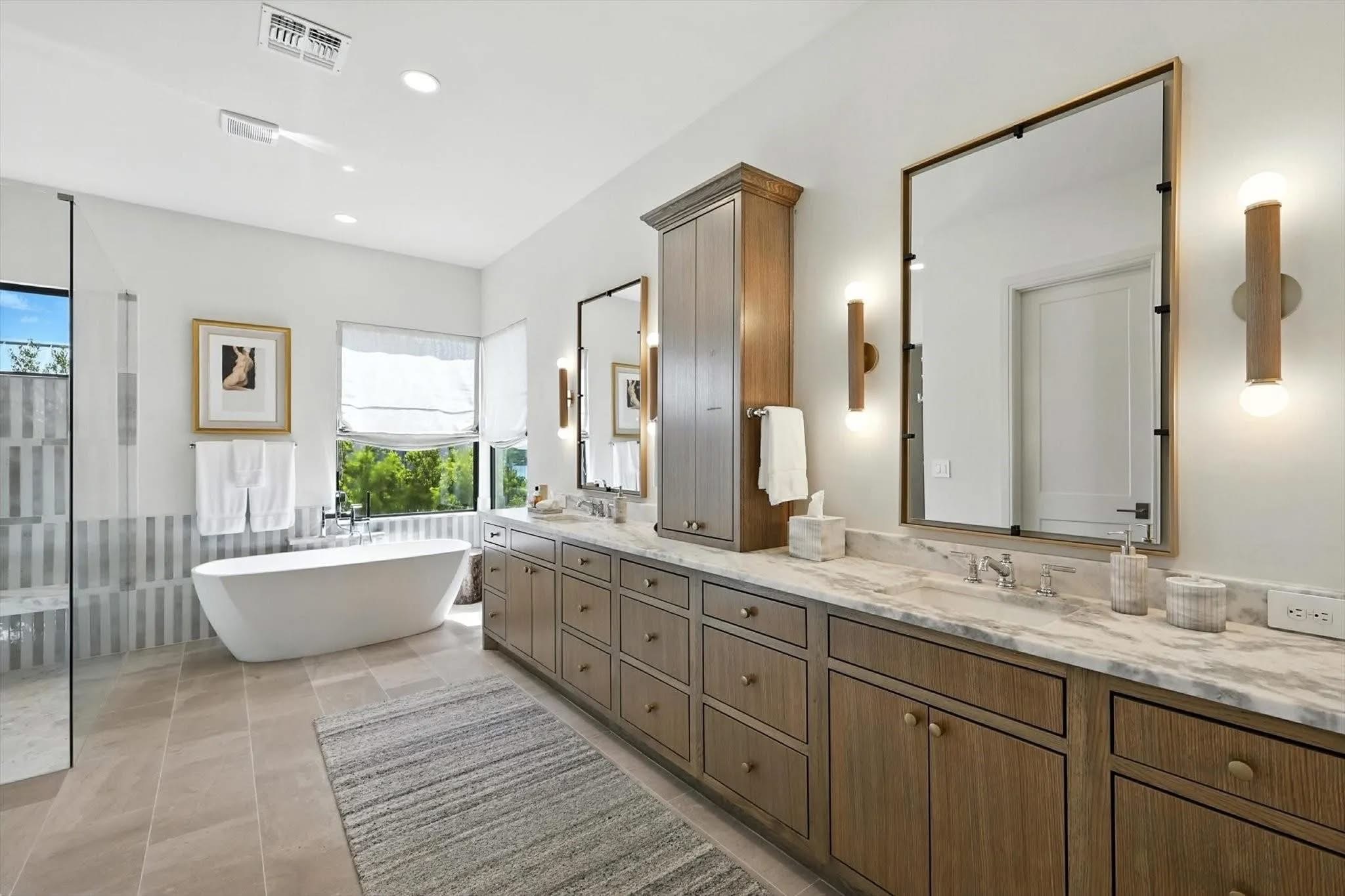 Master Bathroom Remodel With Double Vanity And Soaking Tub